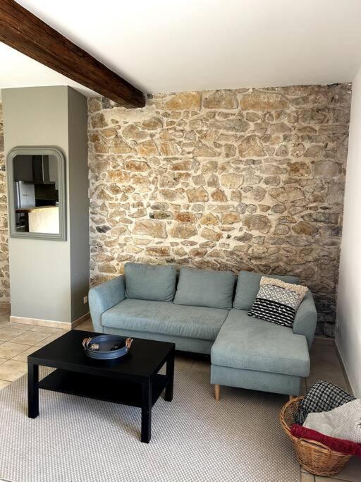 Superbe Appartement Dans Un Mas Ним Екстериор снимка